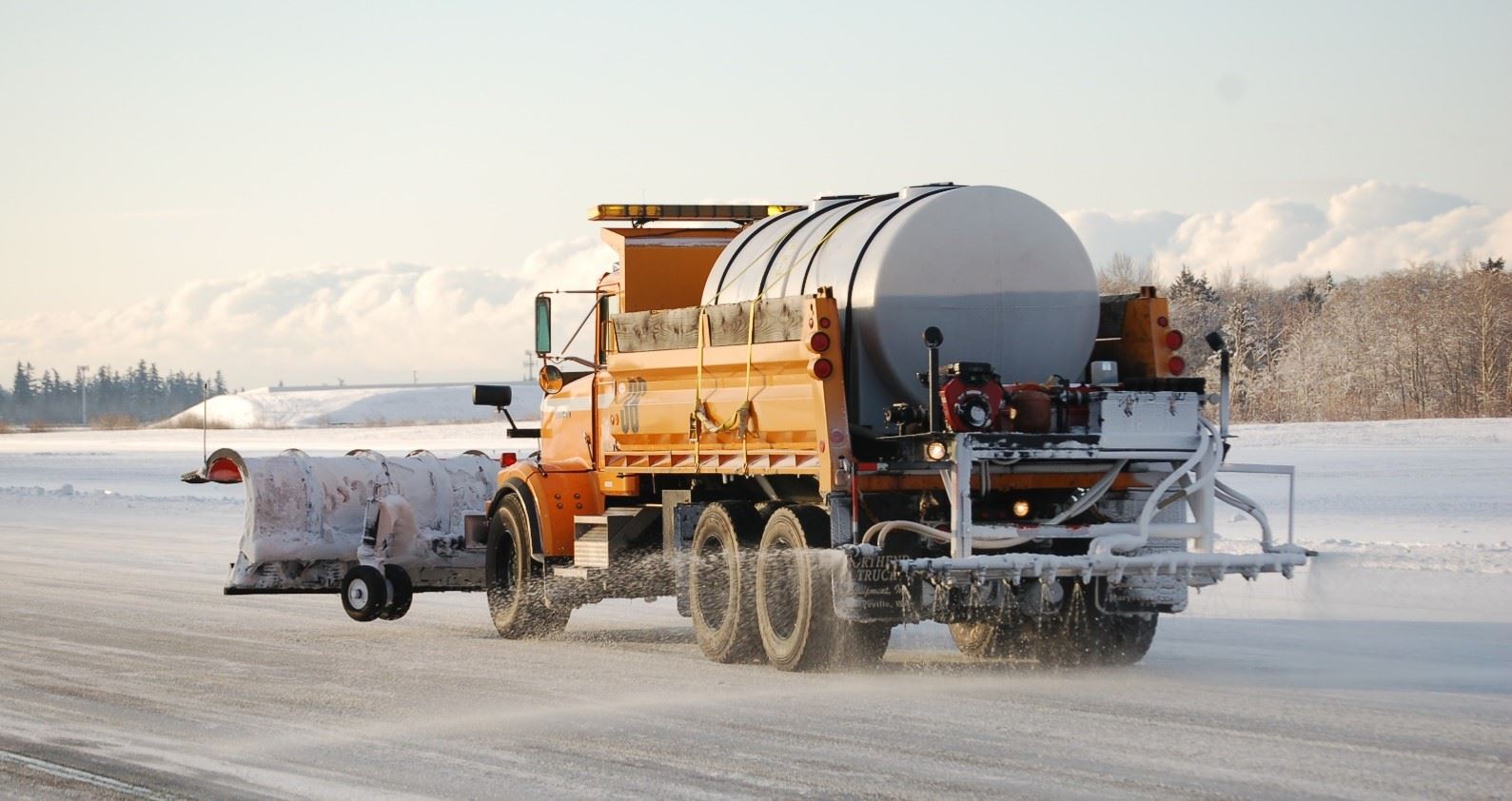 PAE deicer and plow combo